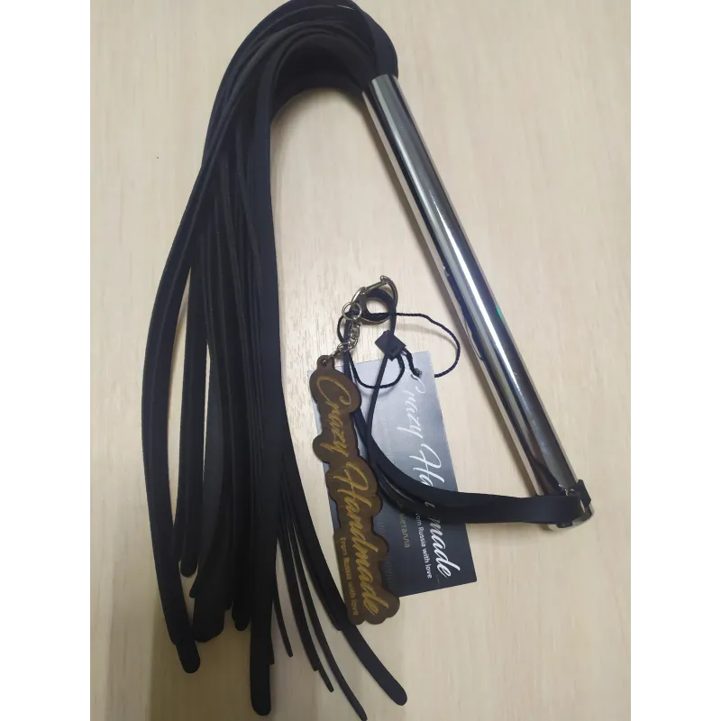 Плеть черная Crazy Handmade с металической ручкой