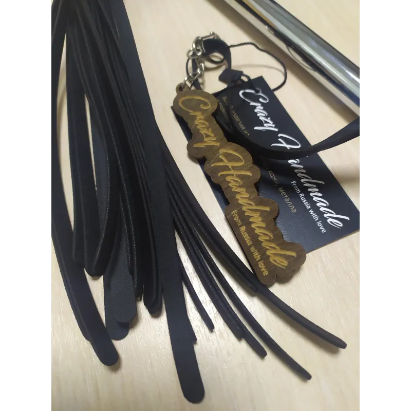 Плеть черная Crazy Handmade с металической ручкой