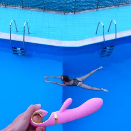 Gvibe Grabbit - Вибратор для клитора и точки G с тремя моторами, 22х3.5 см