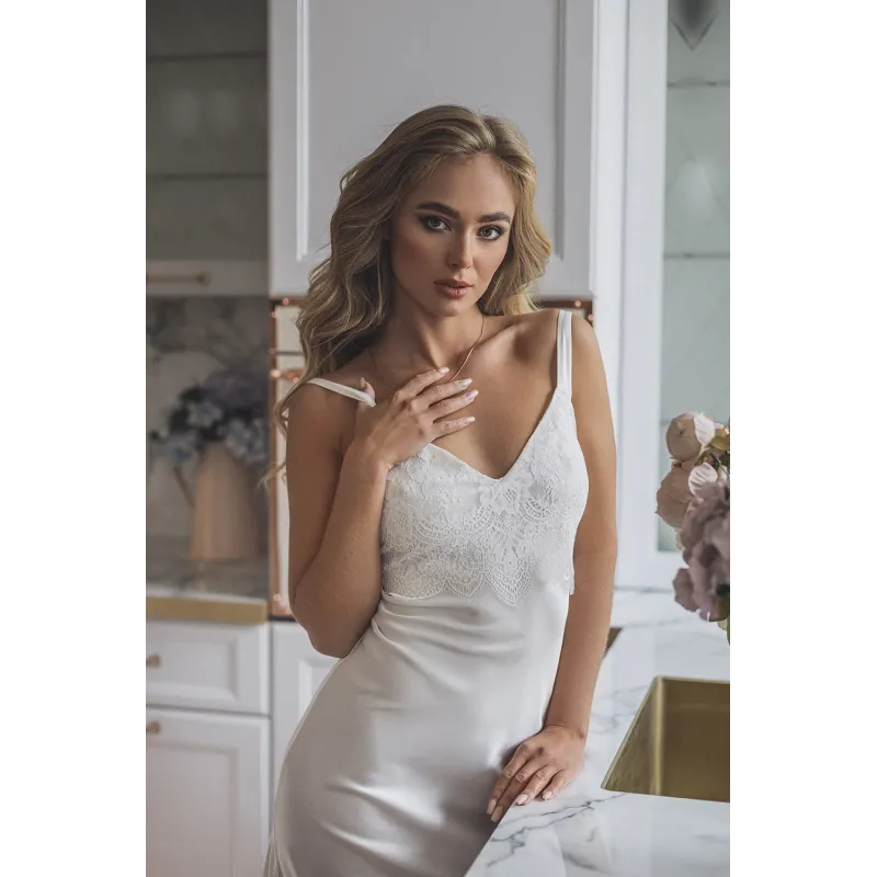 Платье-Сорочка Молочного Цвета С Кружевами 7162/L