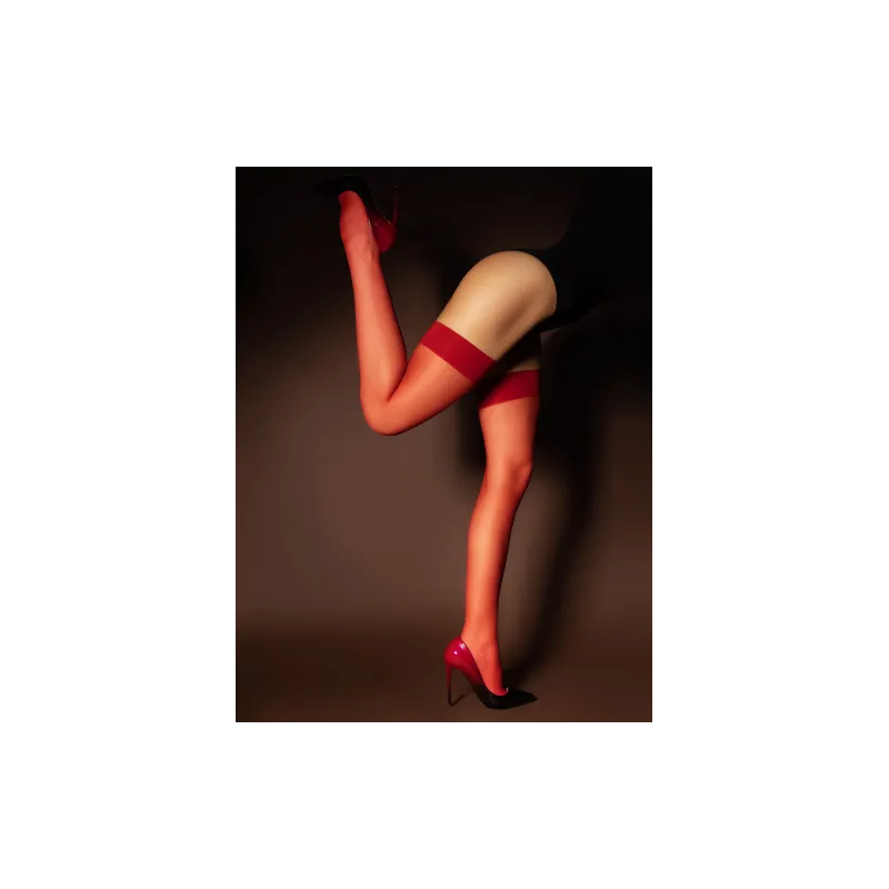 Базовые красные капроновые чулки 20 ден (SENSE) L/XL