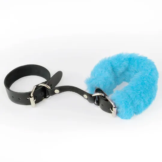 Наручники Lite голубой мех