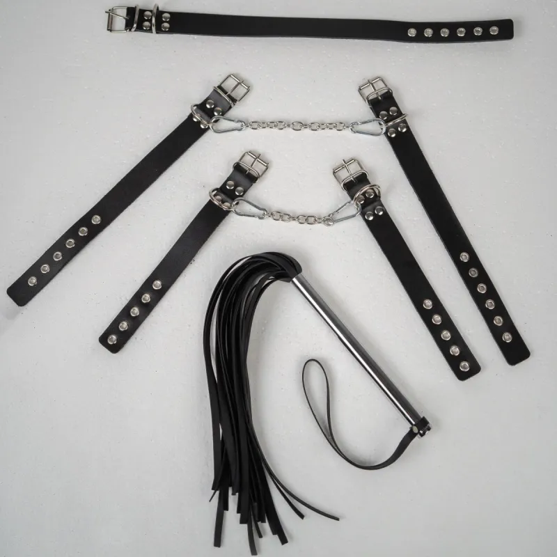 Набор с плеткой