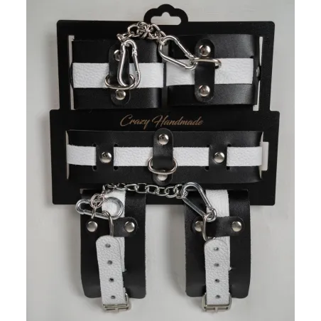 Набор из черной кожи с белым ремнем