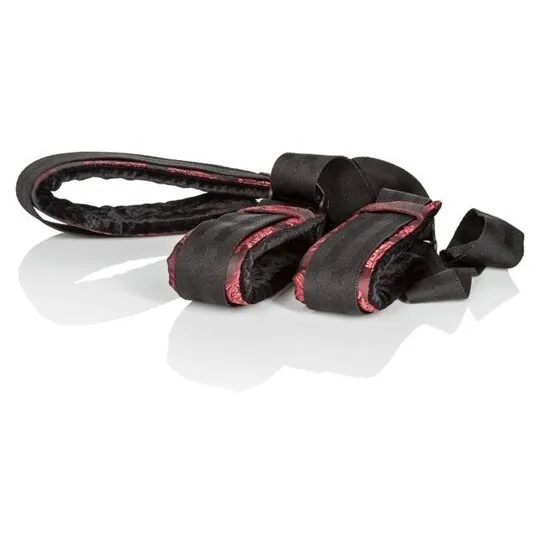 Наножники Scandal Love Sling с длинным ремешком черные с красным