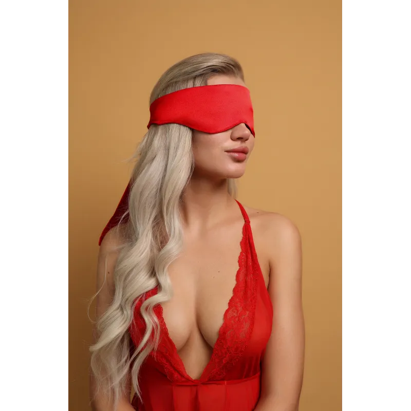 Нежная цельноатласная маска красная (Base)