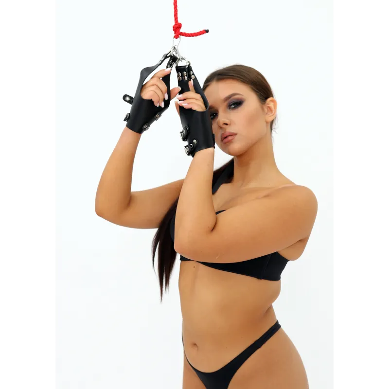 Наручники для подвешивания черные