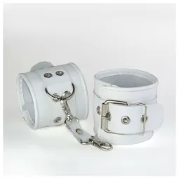 3052-3 Наручники белого цвета