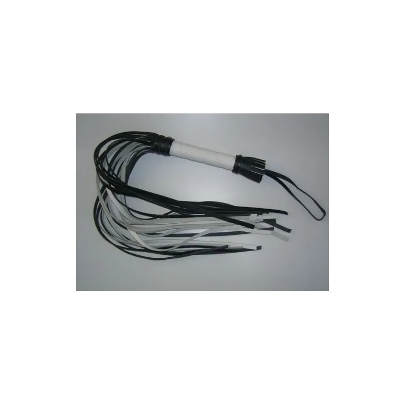 Плеть чёрно-белая