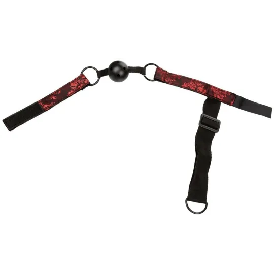 Кляп с наручниками SCANDAL BRTHBLE BLL GAG w/CFFS