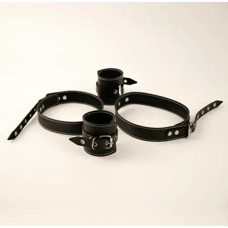 Бандажная система для прочной фиксации рук к ногам