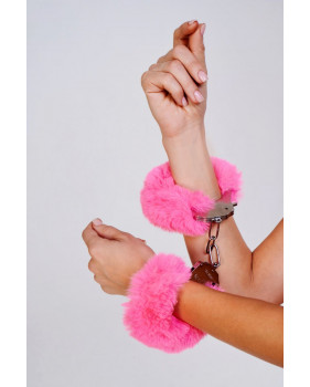 Шикарные наручники с пушистым розовым мехом (Be Mine)