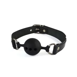 Кляп-шар силиконовый с лаковой накладкой 3390-1