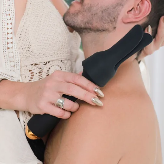 Интерактивный Wand-вибромассажер Emma Neo