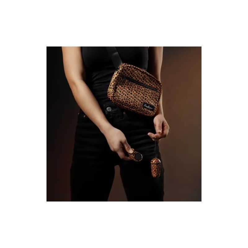 Виброяйцо Maha в стильной косметичке